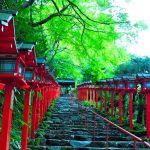 貴船神社へのアクセスはバス利用がおすすめ。京都駅からの行き方バス停の場所はここ!