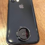 iPhoneX、XS、XRにバンカーリングをつける最適な位置 Qiチーで充電も可能!